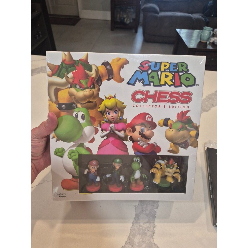 Super Mario Chess Collector's Edition Nintendo Board Game USAopoly New Sealed